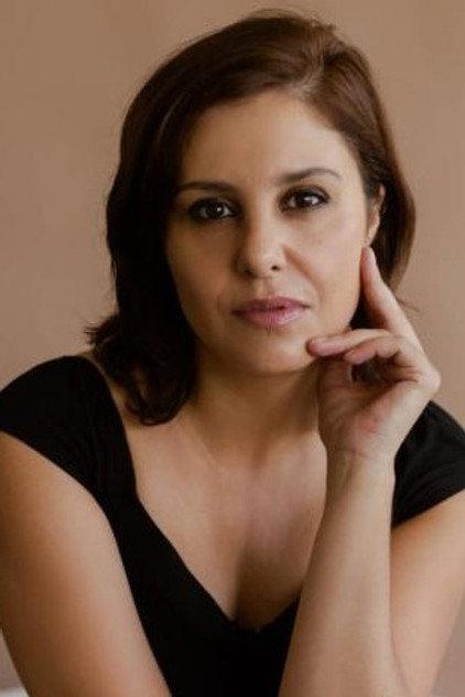 Adriana Sottomaior - Actor Profile Photo