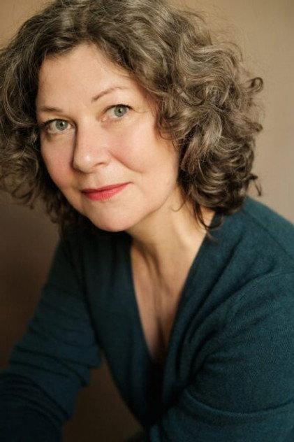 Lisa Schuster - Actor Profile Photo
