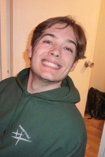 Oliver Seigne - Actor Profile Photo