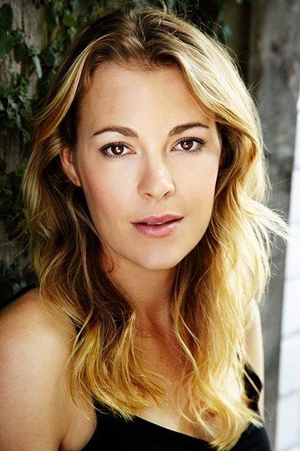 Mirrah Foulkes - Actor Profile Photo