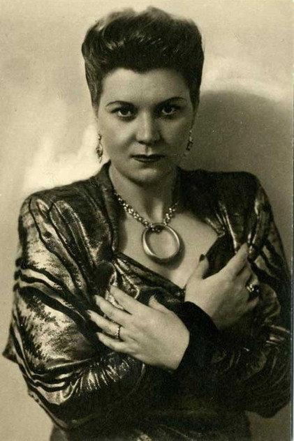 Klavdiya Shulzhenko - Actor Profile Photo