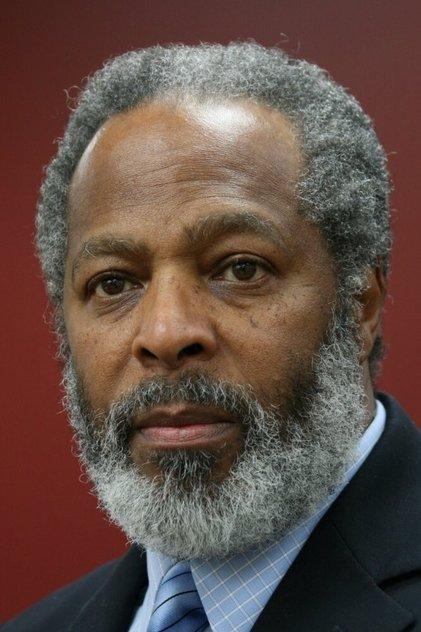 Julian Christopher - Actor Profile Photo