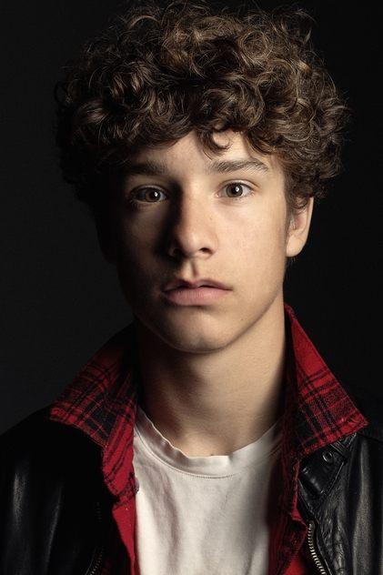Pilot Bunch - Actor Profile Photo