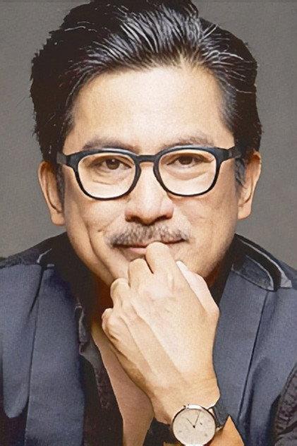 Robert Seña - Actor Profile Photo