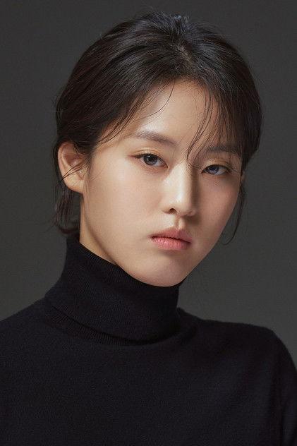 Lee Yeon - Actor Profile Photo