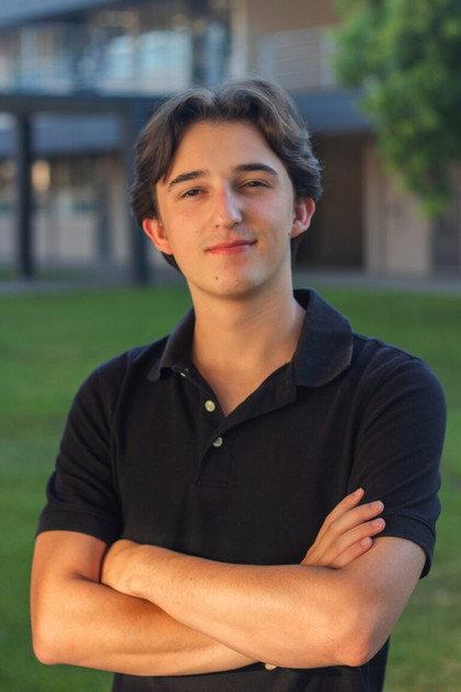 Cameron Winick - Actor Profile Photo