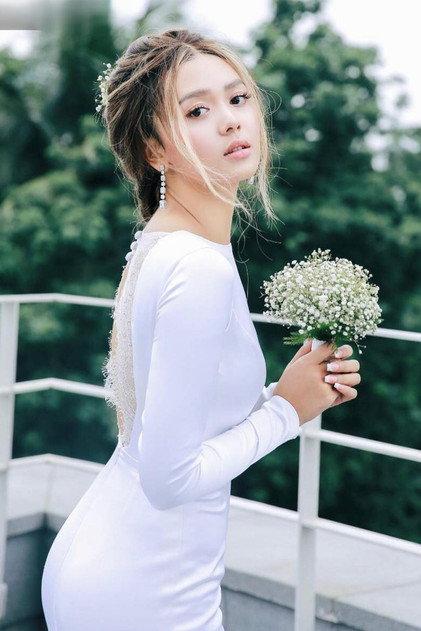 Shwe Hmone Yati - Actor Profile Photo