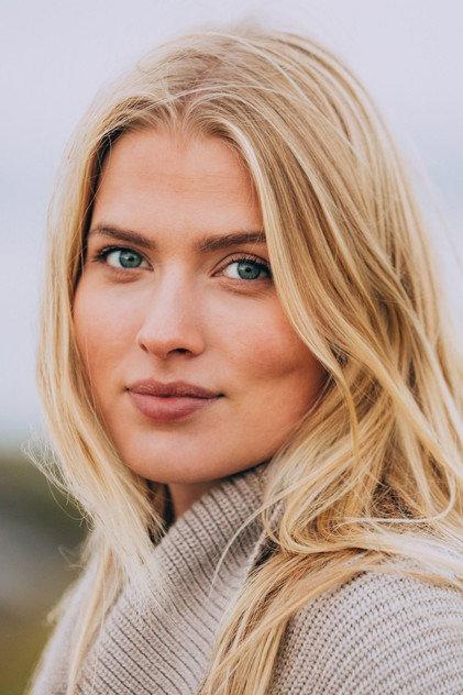 Christa Taylor Brown - Actor Profile Photo