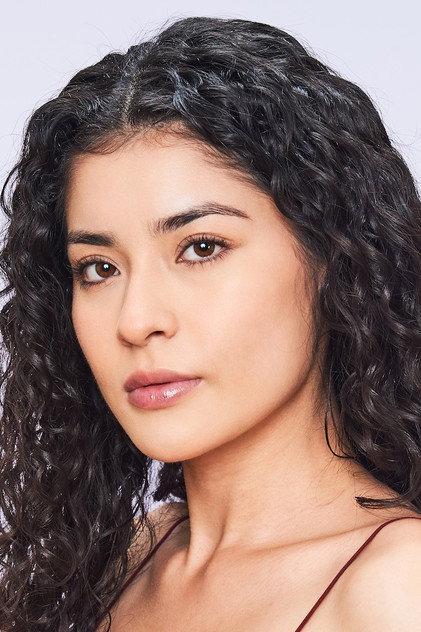 Sarah Channel - Actor Profile Photo