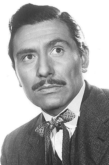 Rico Alaniz - Actor Profile Photo