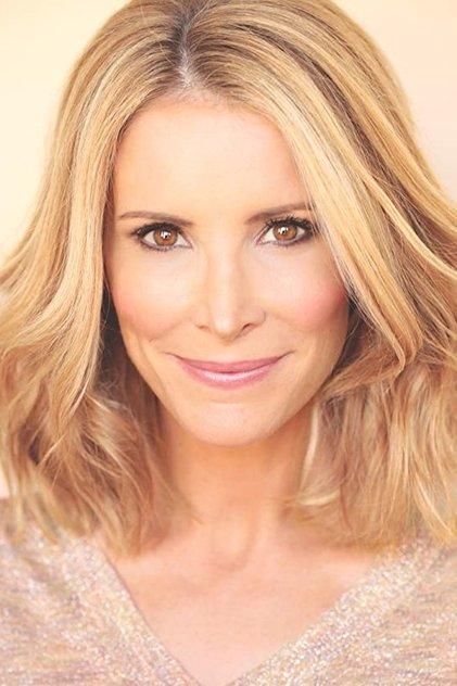 Jenny Cooper - Actor Profile Photo