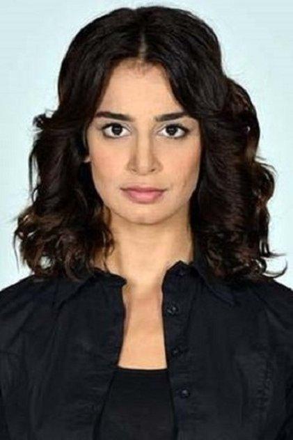 Beril Kayar - Actor Profile Photo