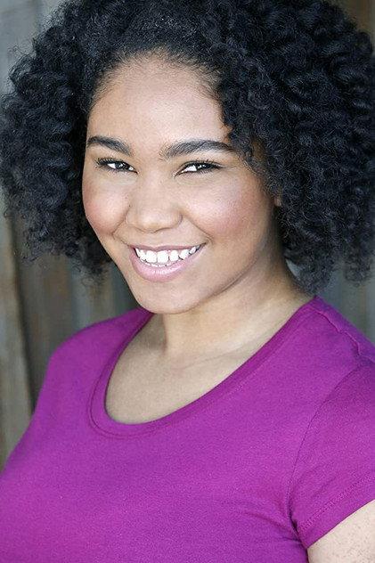 Desirae Whitfield - Actor Profile Photo