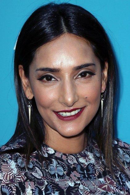 Rebecca Hazlewood - Actor Profile Photo