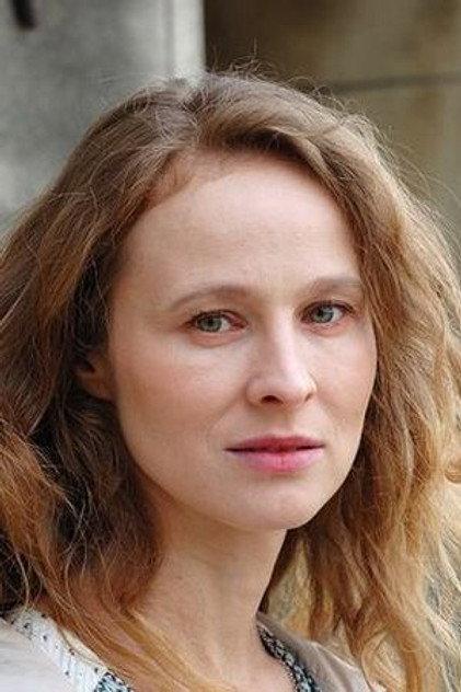 Paulina Kinaszewska - Actor Profile Photo