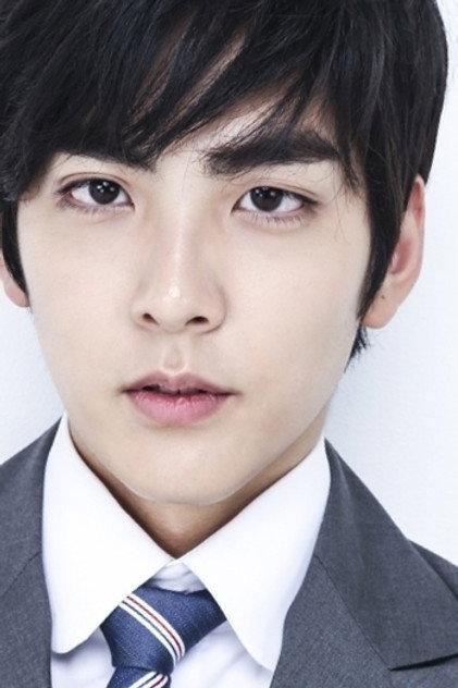 Moon Yong-seok - Actor Profile Photo