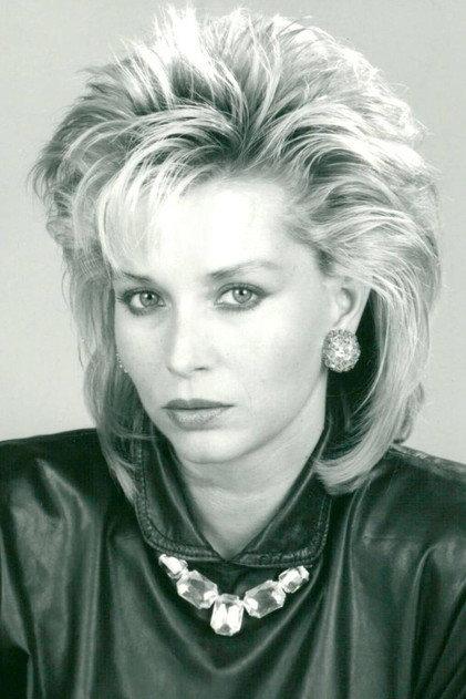 Lindy Benson - Actor Profile Photo