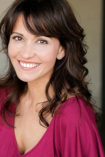 Jana Mitsoula - Actor Profile Photo