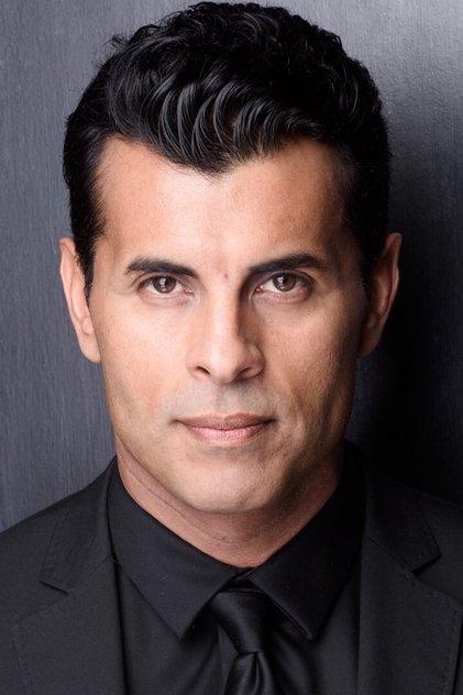 Ricardo Molina - Actor Profile Photo
