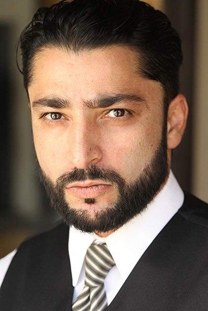 Ali Olomi - Actor Profile Photo