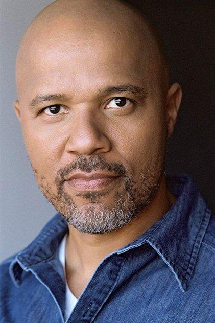 Juan Pope - Actor Profile Photo