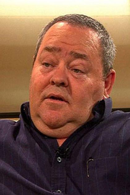 Willie Esterhuizen - Actor Profile Photo