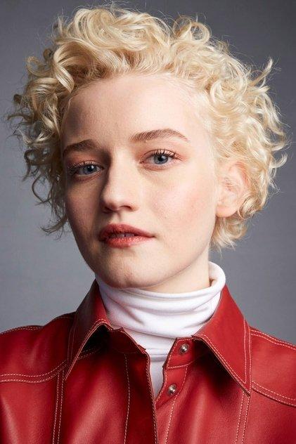 Julia Garner - Actor Profile Photo