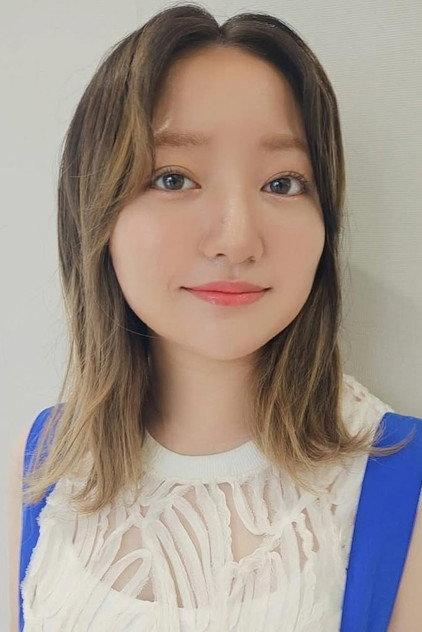 Kanon Tani - Actor Profile Photo