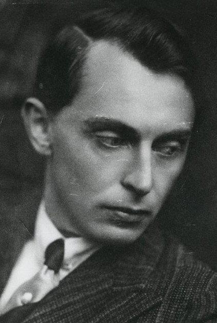 George Schnéevoigt - Actor Profile Photo