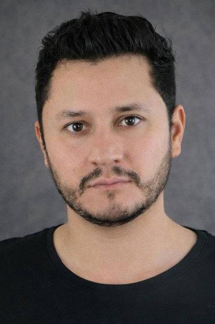 Erick Cuevas - Actor Profile Photo