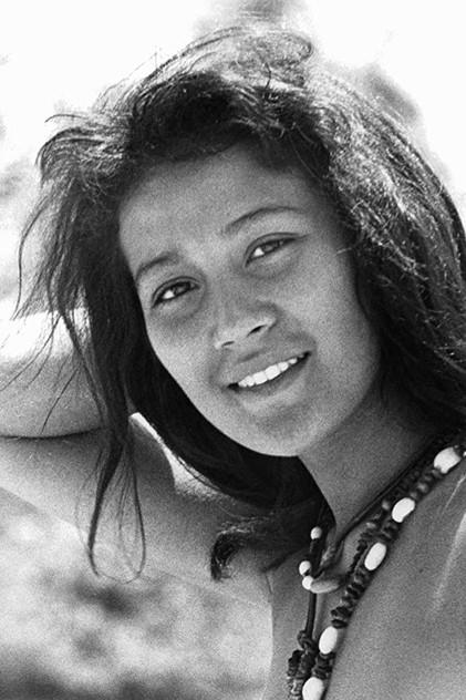 Ratna Assan - Actor Profile Photo