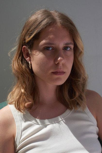 Júlia Csaplár - Actor Profile Photo