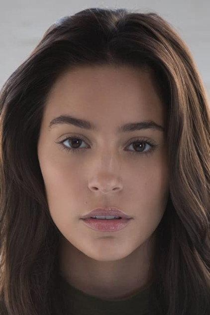 Alexxis Lemire - Actor Profile Photo