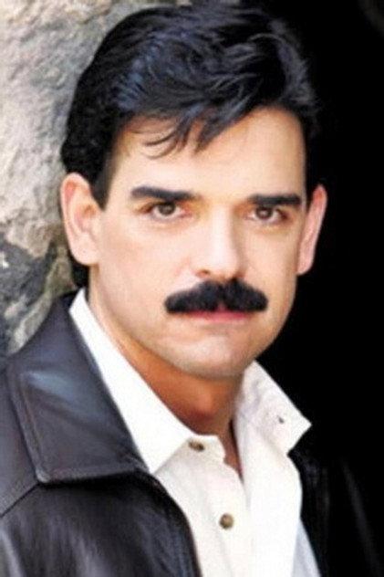 José Llamas - Actor Profile Photo