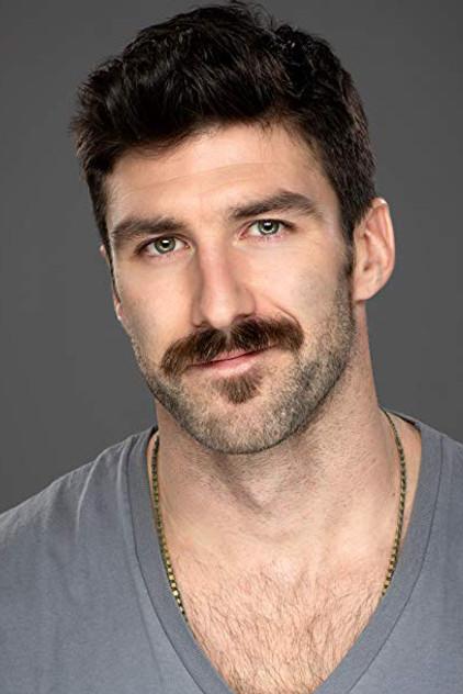 Tyler Roy Roberts - Actor Profile Photo