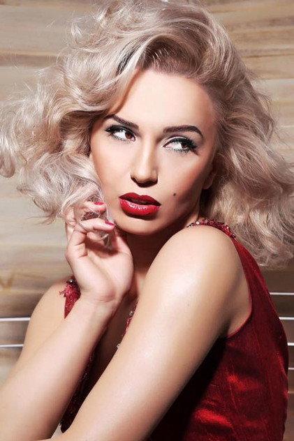 Teuta Krasniqi - Actor Profile Photo