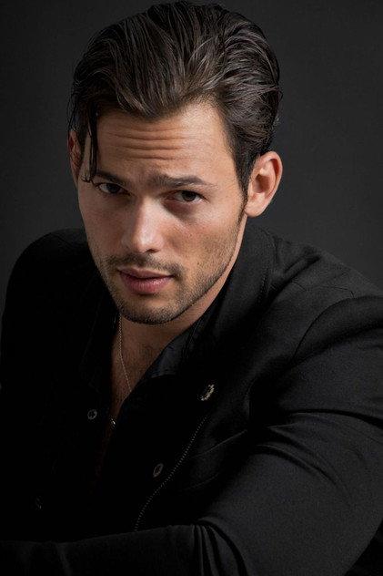 Emmanuel Palomares - Actor Profile Photo
