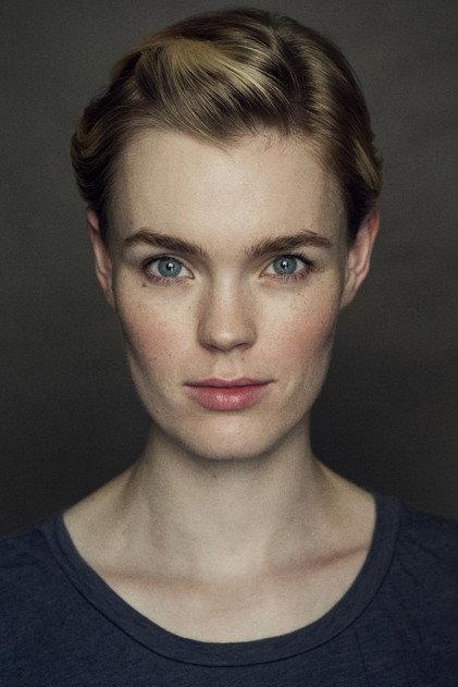 Hilary Connell - Actor Profile Photo