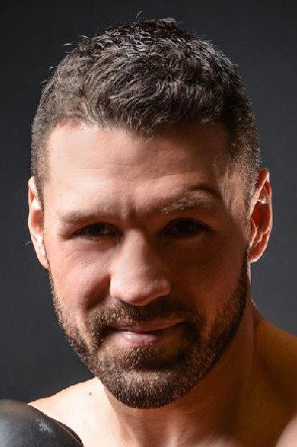 Erik Pfeifer - Actor Profile Photo