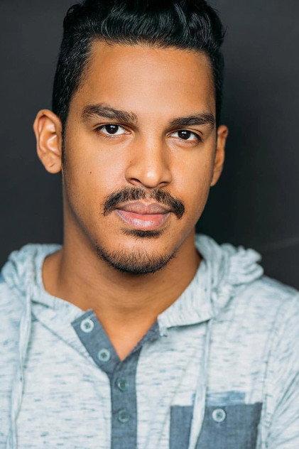 Rique Castilloveitia - Actor Profile Photo