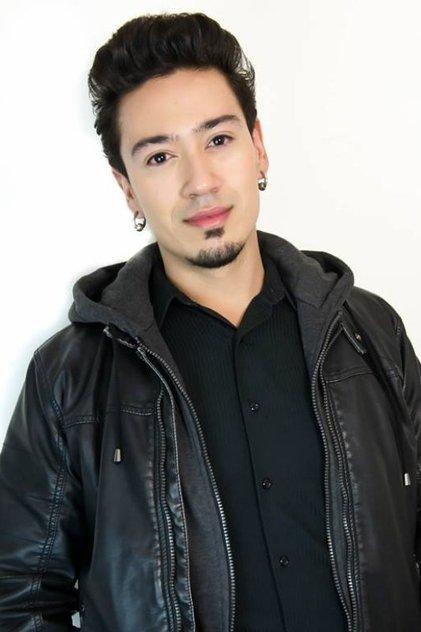 Gonzalo Robles - Actor Profile Photo