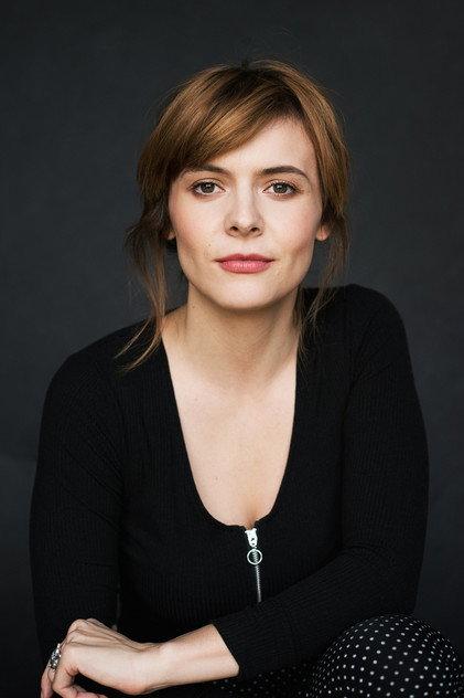Alexa-Jeanne Dubé - Actor Profile Photo