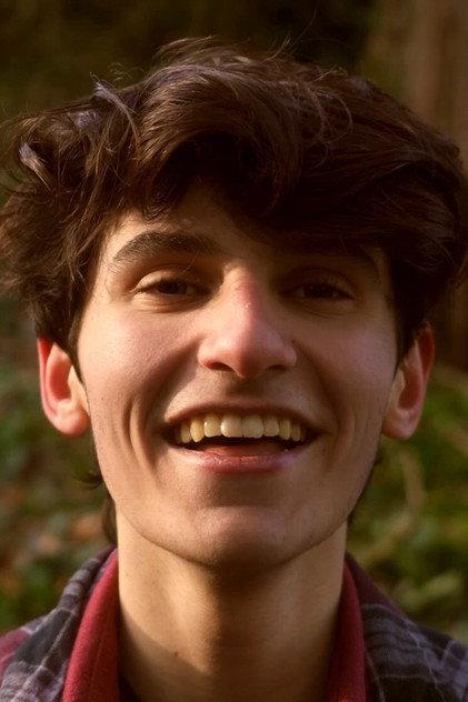 Luca Afshar - Actor Profile Photo