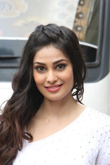 Puja Gupta - Actor Profile Photo