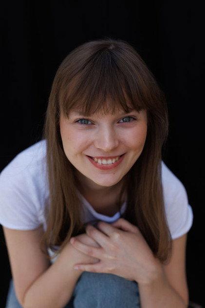 Elvira Rosling - Actor Profile Photo