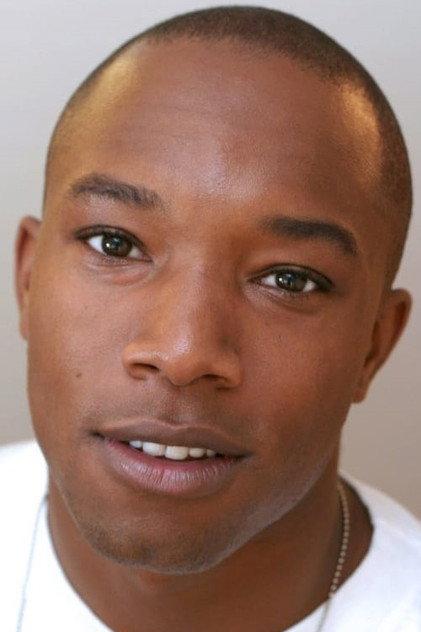 Aaron Joseph - Actor Profile Photo