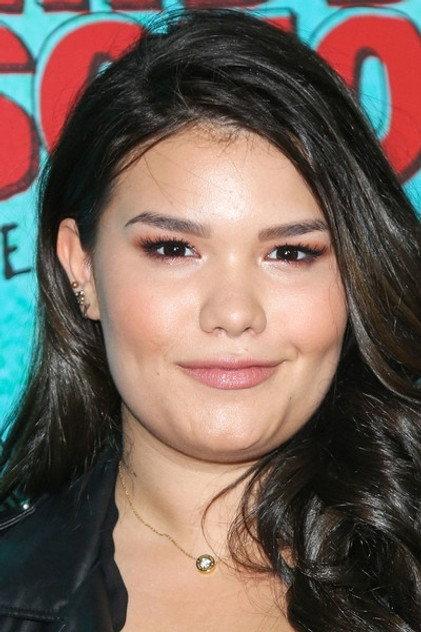 Madison De La Garza - Actor Profile Photo