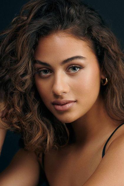 Sage Linder - Actor Profile Photo
