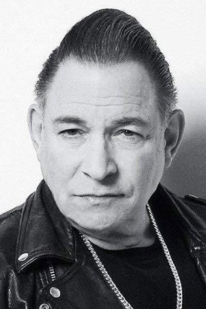 Robert Gordon - Actor Profile Photo