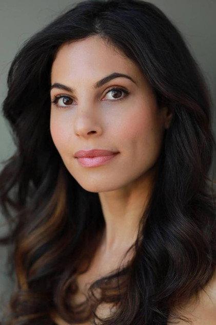 Suzy Kaye - Actor Profile Photo
